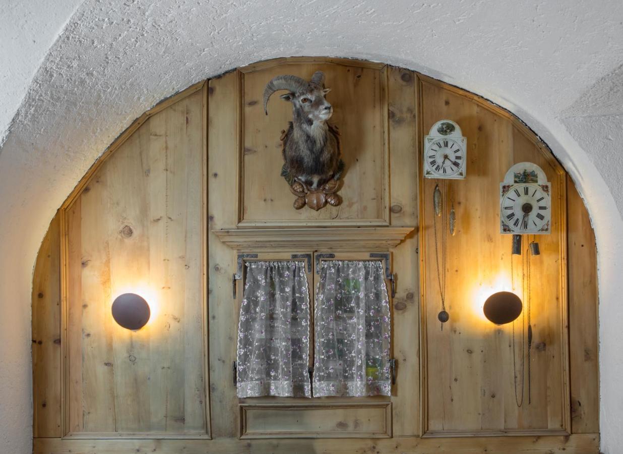 Historic Hotel Ristorante La Stua カヴァレーゼ エクステリア 写真